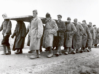 советские военнопленные на работах